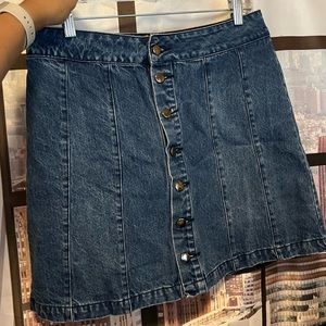 SOLD BDG Denim Blue Skirt w Gun Metal Button Up the Front Size Large